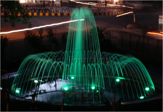 Double Dom Fountain 1.jpg