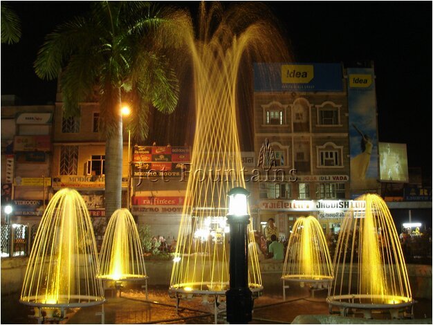 Water Net Crown Fountain.JPG
