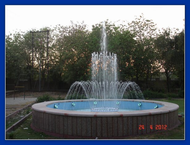 three stage sequential fountain.JPG